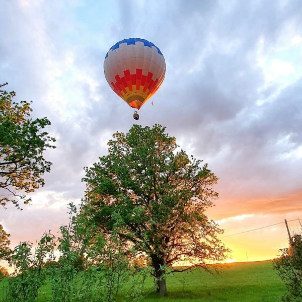 Lidojums ar gaisa balonu