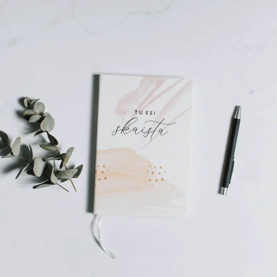 piezimju blocins tu esi skaista